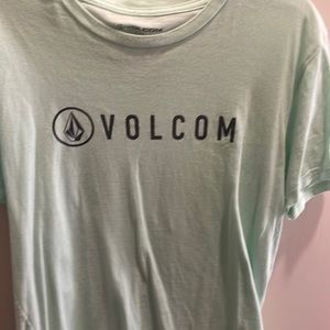 Volcom - L - light green shirt